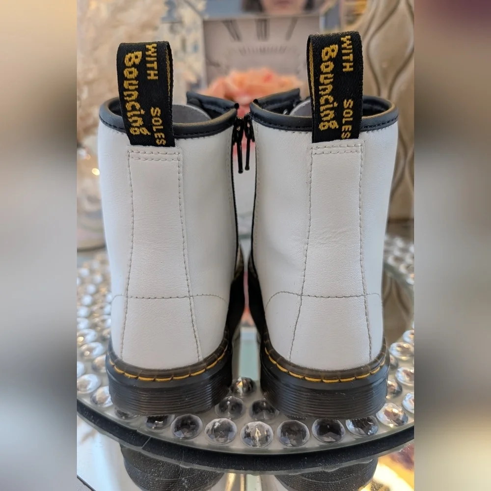 Dr. Martens White Leather Savala Lace Up Combat Boots Youth Size 2